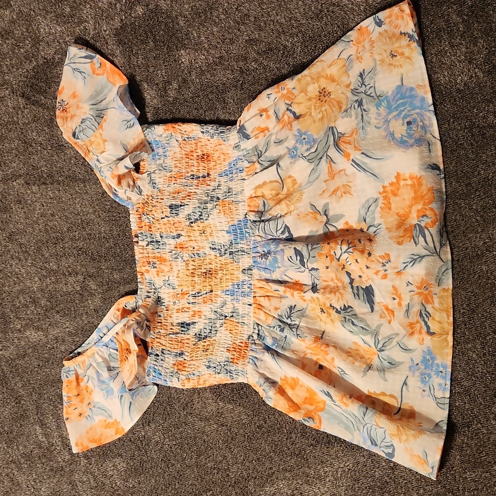 Loft flower tank